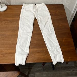white skinny jeans